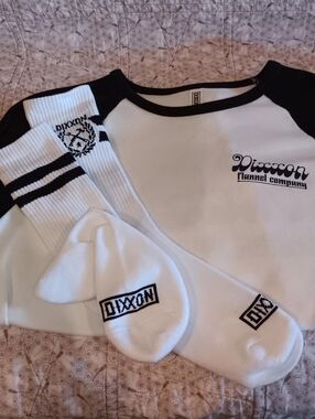 DIXXON White and Black Crew Socks - Pack